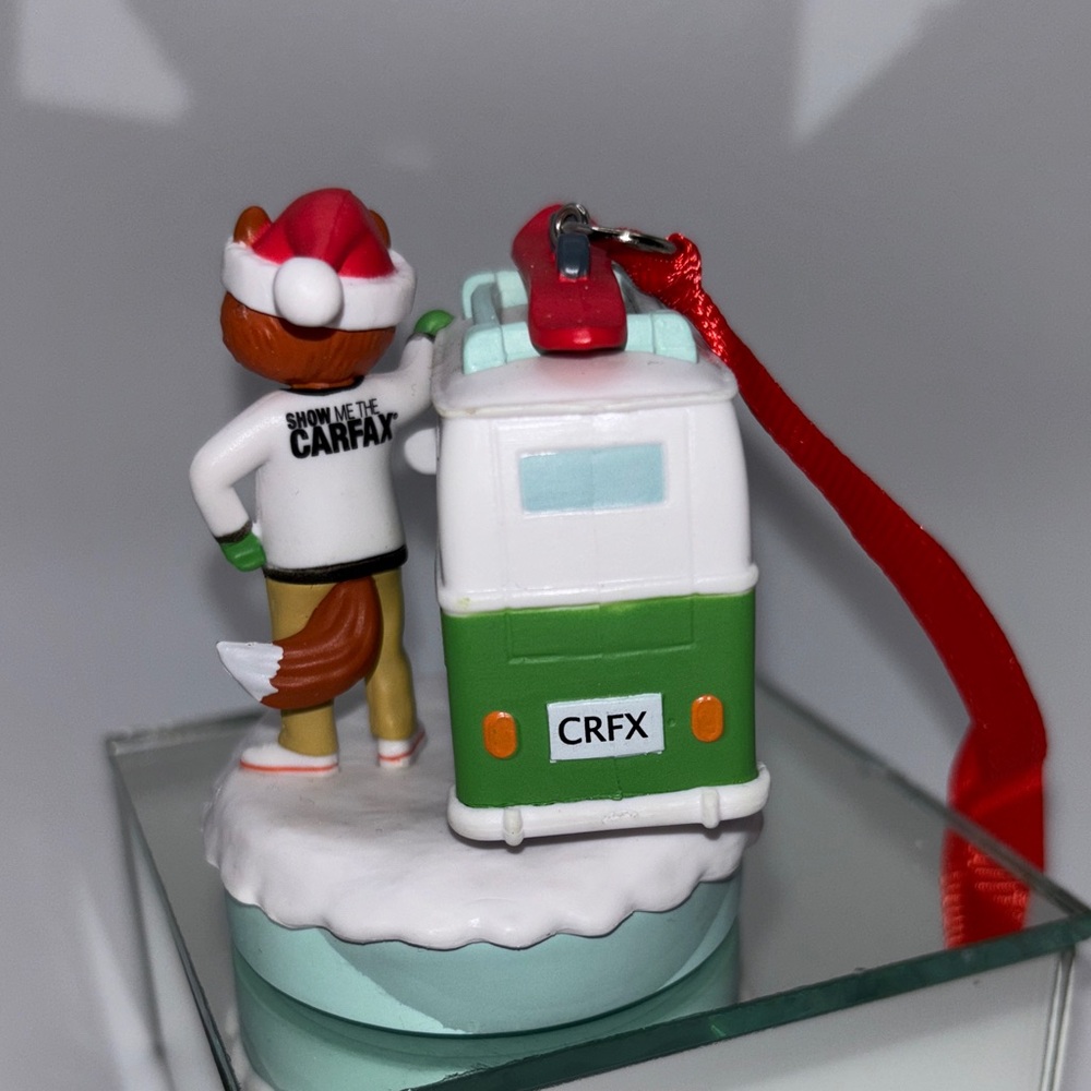 Hallmark Car Fox Holiday Ornament - Picture 3 of 4